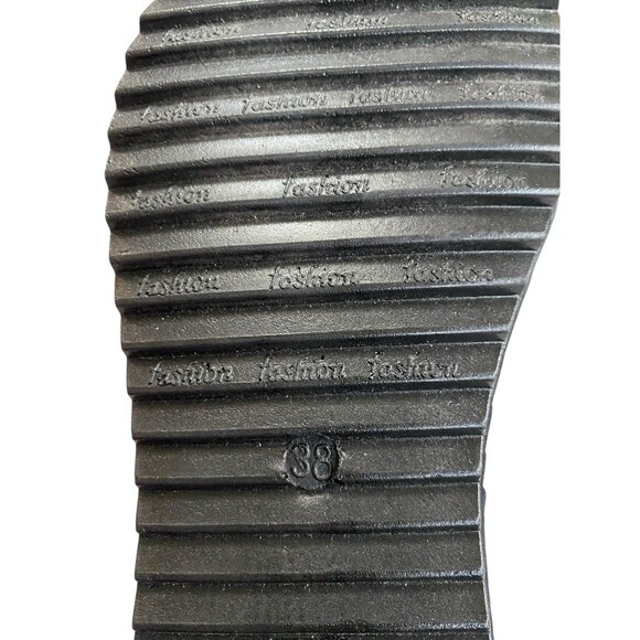 Patrizia Water Repellent Boots Size 38 New Black - Picture 9 of 9